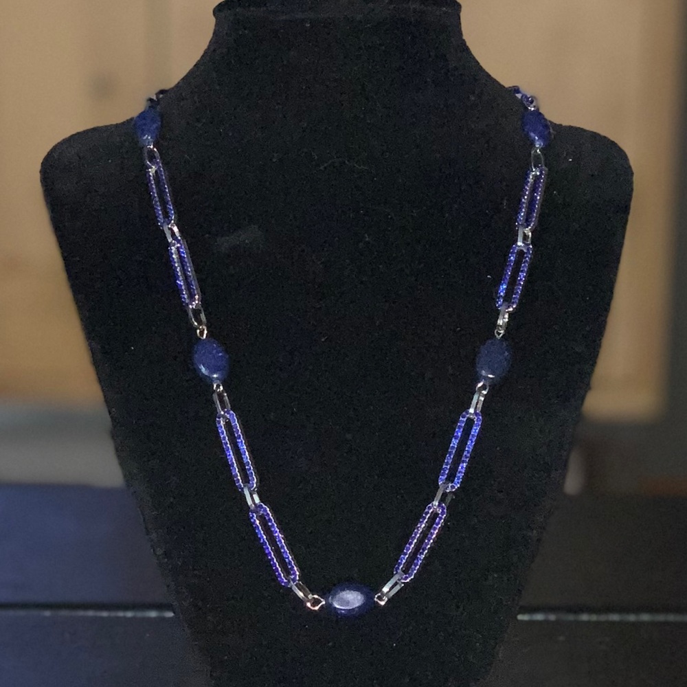 Silver Tone Necklace with Dark Blue Beads